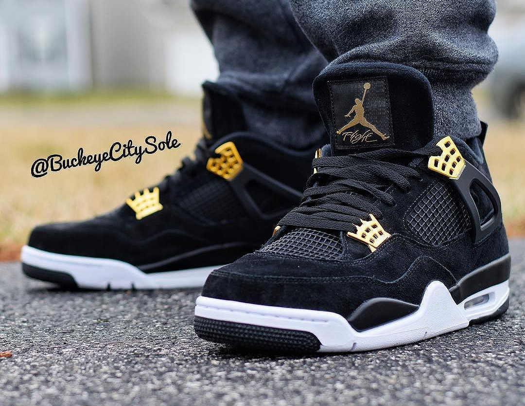 Air Jordan 4 Retro 'Royalty' Black Metallic Gold (daim noir)