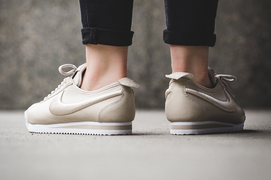 Nike Cortez '72 'Oatmeal Ivory' femme