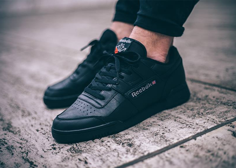 reebok workout vintage black