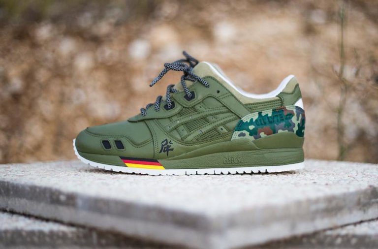 asics militaire