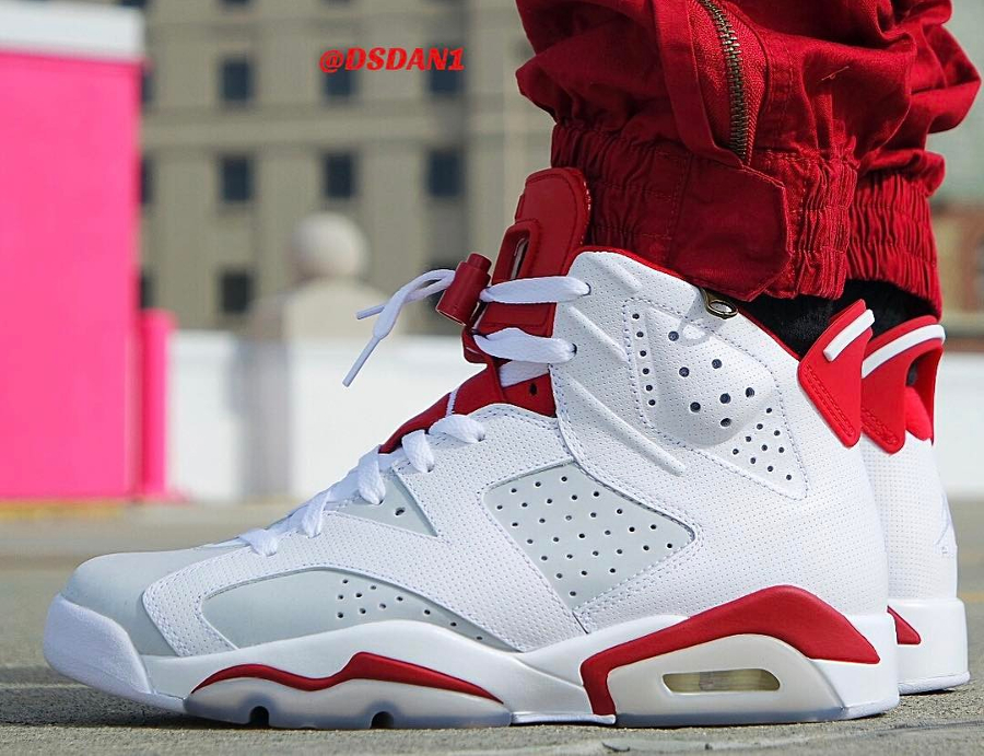 Jordan 6 Retro Hare Maroon 'Alternate 91'