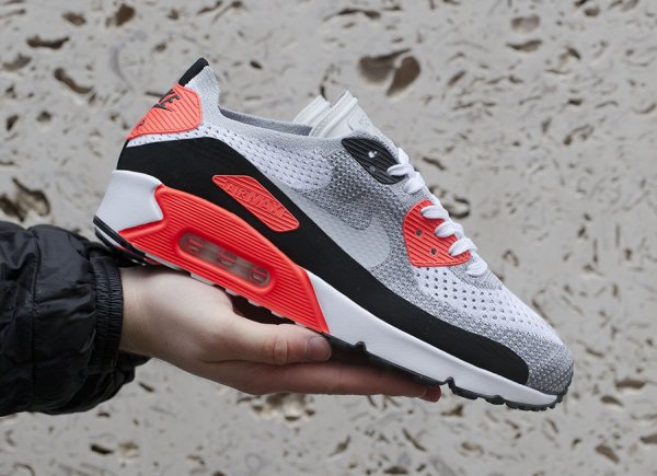 Basket Nike Air Max 90 Ultra 2.0 Flyknit Infrared (1)
