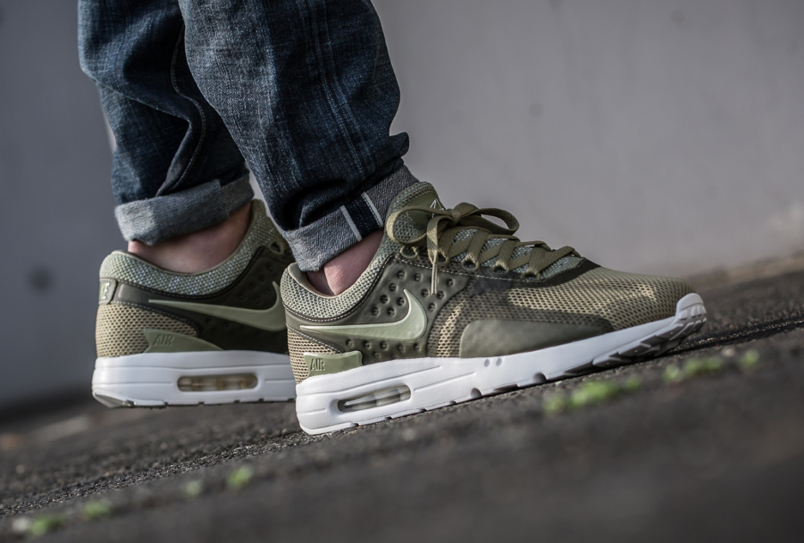 nike air max zero khaki