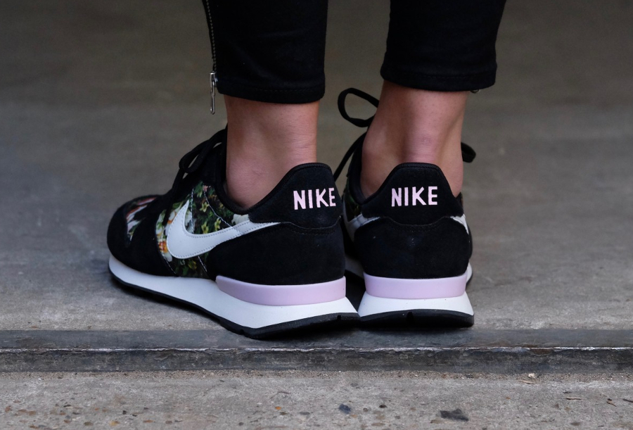 nike internationalist femme fleurs