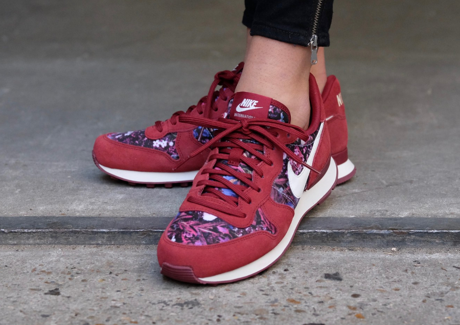 nike internationalist femme fleurs