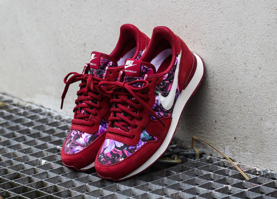 nike internationalist femme rouge