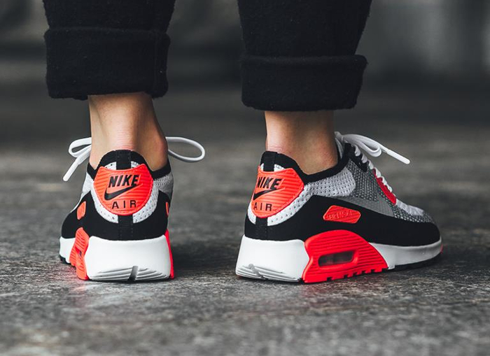 air max 90 ultra flyknit 2.0 infrared