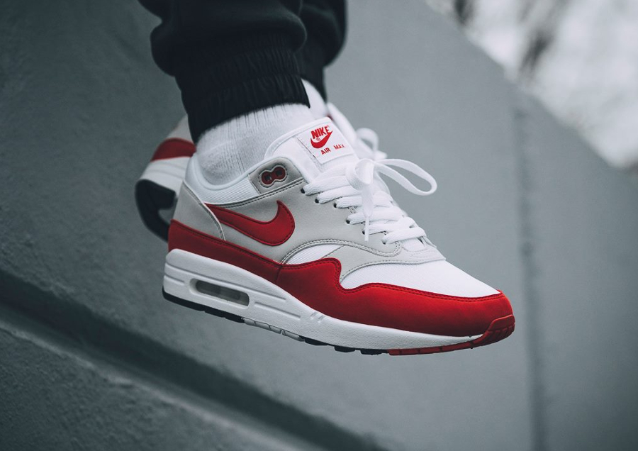 air max one anniversary red