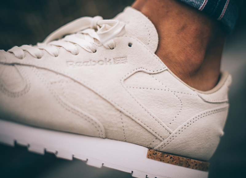 reebok classic leather lst suede trainers in white