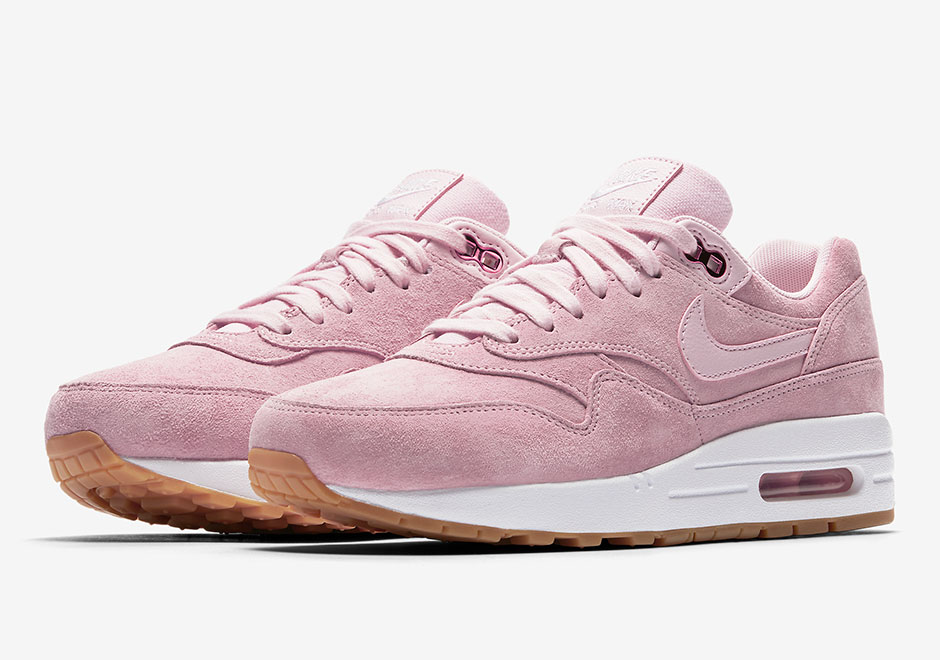 pink air max nike shoes