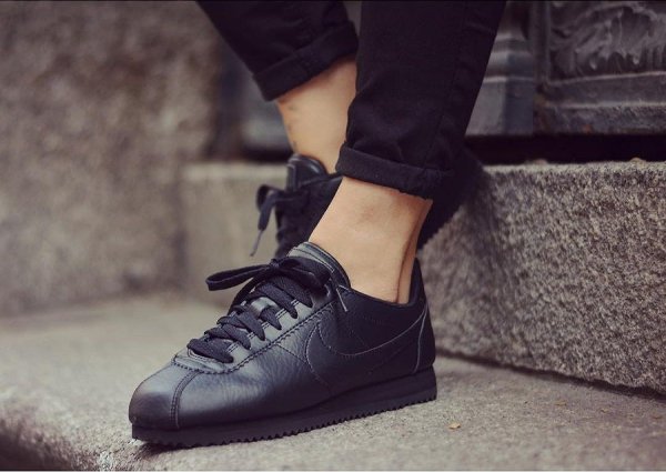 nike cortez leather noir