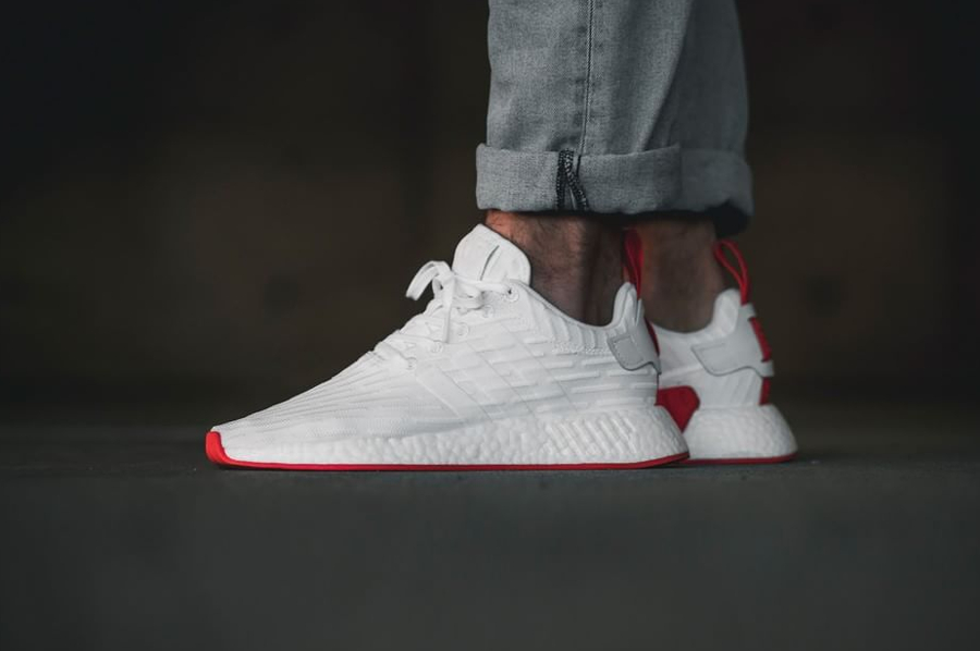 Chaussure Adidas NMD R2 PK Primeknit Two Toned blanche (semelle rouge) (1)