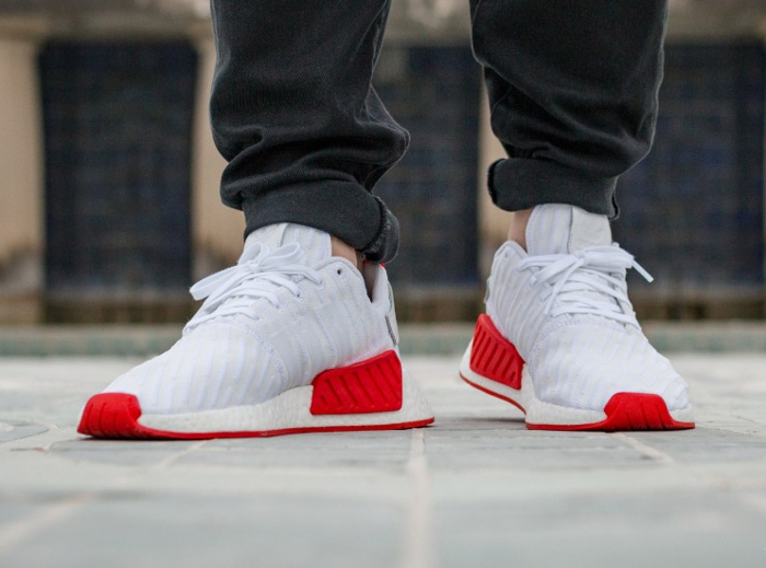 Chaussure Adidas NMD R2 PK Primeknit Two Toned blanche (semelle rouge) (4)