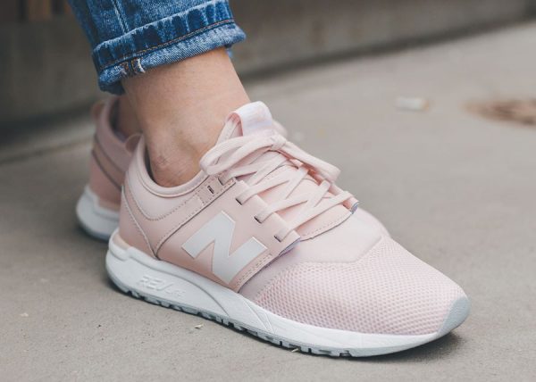 chaussure new balance rose