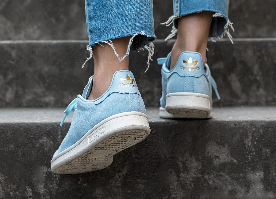 stan smith bleu en daim