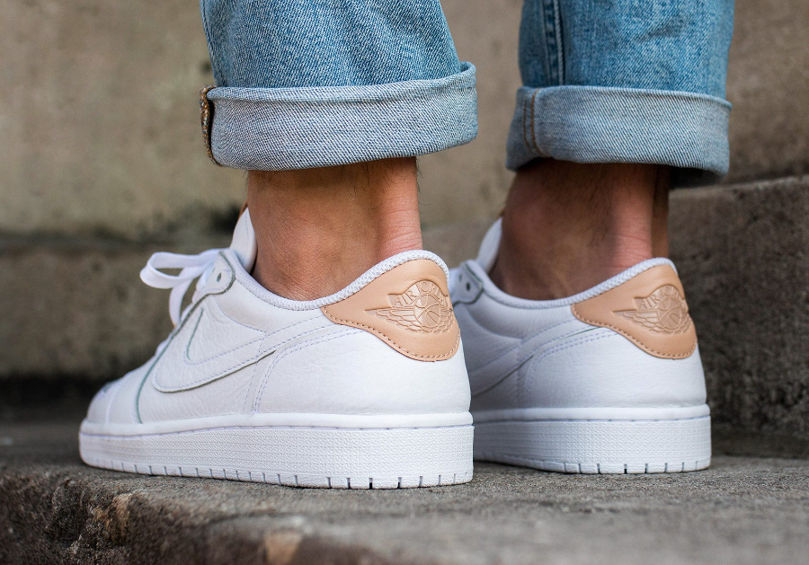 jordan 1 retro low og white vachetta