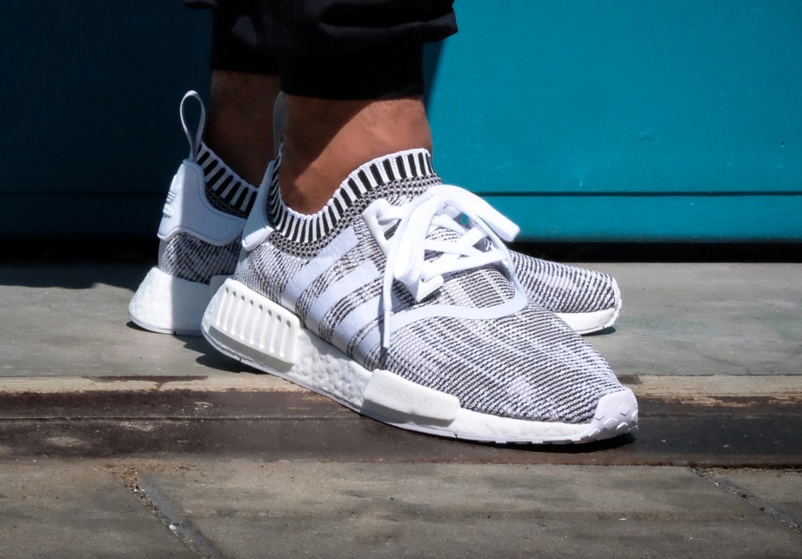 Chaussure Adidas NMD R1 PK Glitch Camo White Black (2)