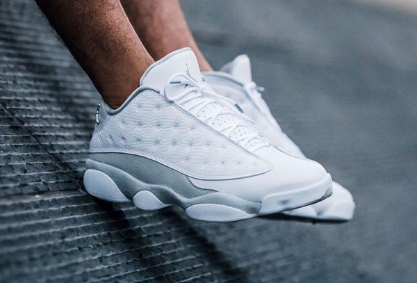 أرجواني لصق بيرث بلاكبورو jordan retro 13 blanches - icbmagazine.com