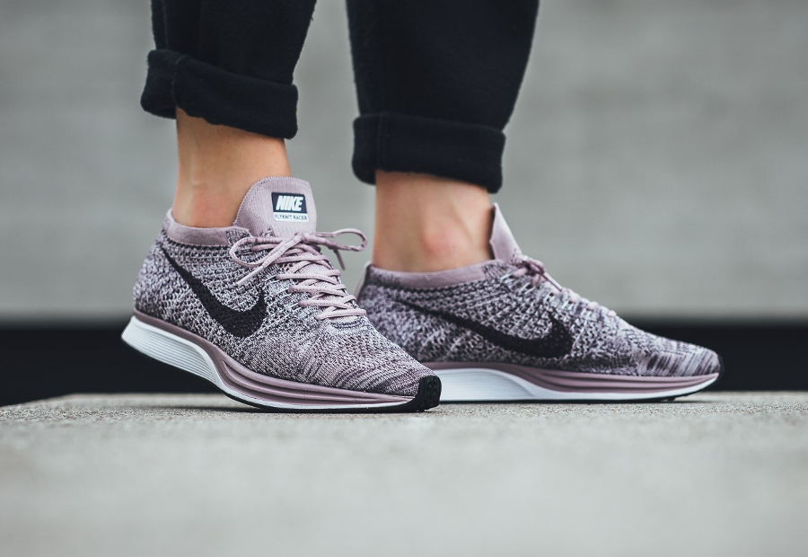 Nike flyknit hotsell racer lavender