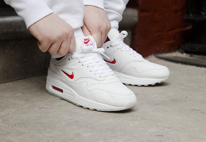 basket nike air max 1 premium