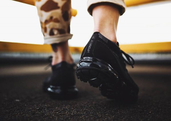 vapormax noir enfant