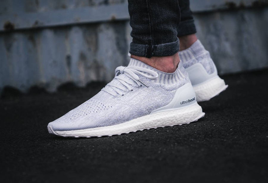 ultra boost homme blanche