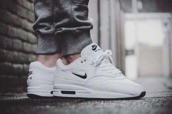 air max one jewel blanche