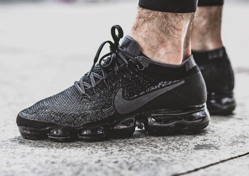 vapormax flyknit 2 blanche et noir