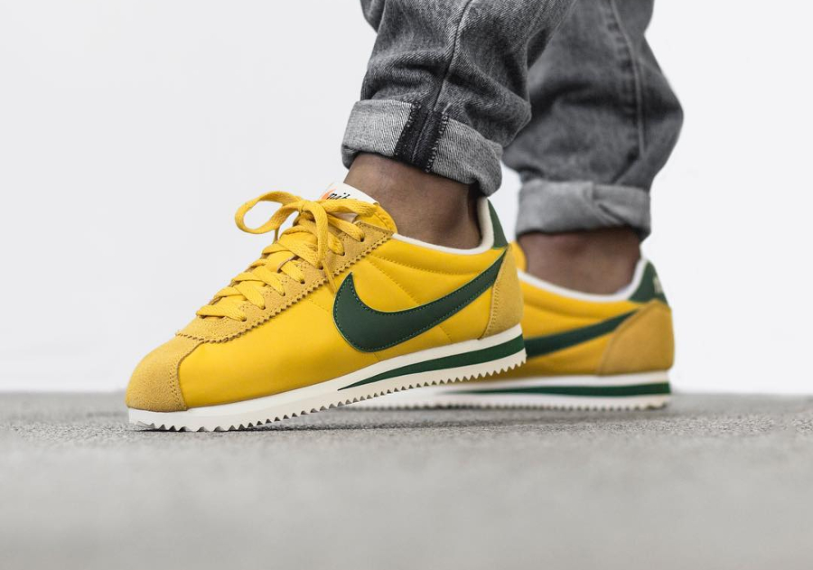 nike cortez nylon