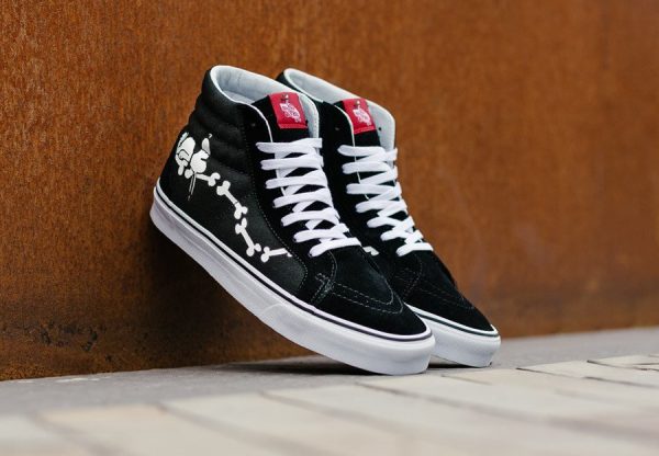 Chaussure Peanuts x Vans SK8 Hi Reissue Bones os (1)