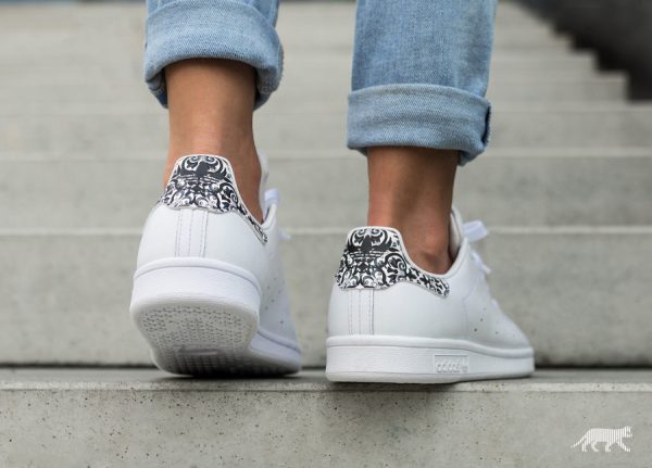 adidas stan smith femme blanche et grise