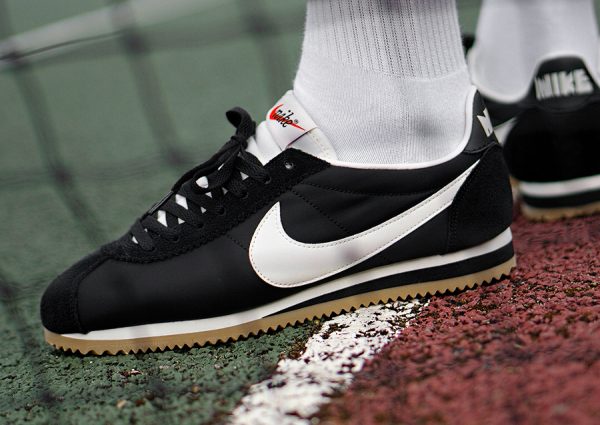 Chaussure Nike Cortez Nylon PRM 72 Oregon Black Gum-couv