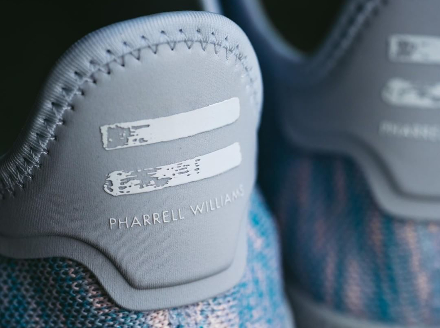Chaussure Pharrell Williams x Adidas Tennis Hu Noble Ink (3)