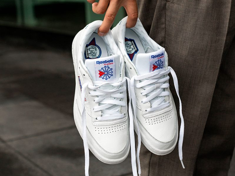 reebok club c hold court