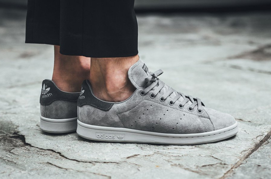 Chaussure-Adidas-Originals-Stan-Smith-homme-Suede-Grey-Three (3)