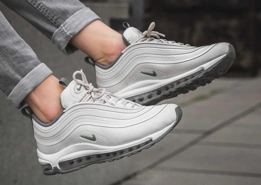 Chaussure Nike Air Max 97 Ultra Ivory Light Orewood Brown (2)