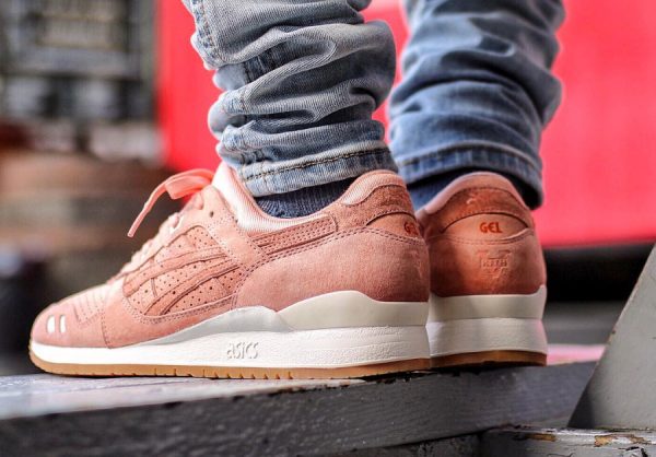 Chaussure Ronnie Fieg x Asics Gel Lyte 3.1GL3 Salmon Legends Day (1)