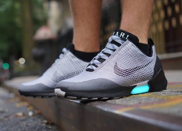 nike hyperadapt 1.0 metallic silver