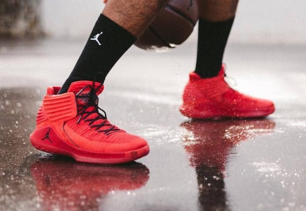 Chaussure Air Jordan XXXII 32 Flyknit Rouge Rosso Corsa