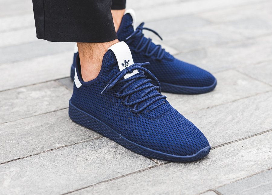 chaussure pharrell williams tennis hu