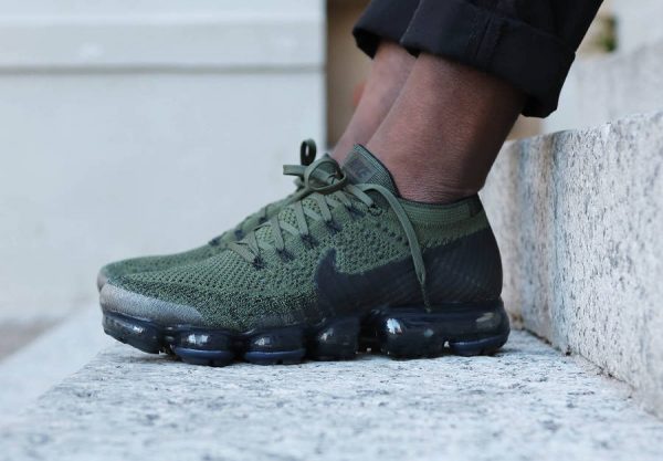 nike vapormax flyknit cargo khaki