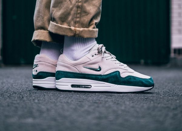 air max one jewel atomic teal