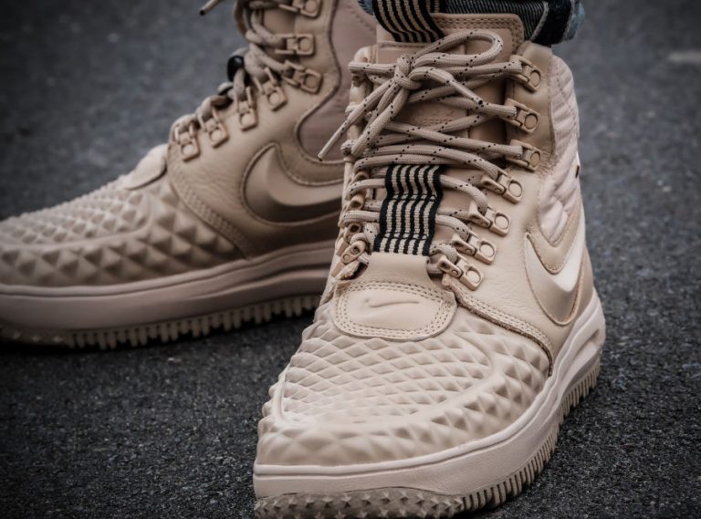 nike lunar force 1 duckboot beige