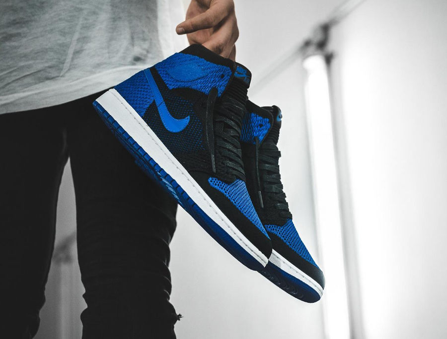 Flyknit royal 1 sale