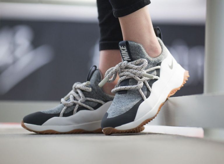 nike wmns city loop