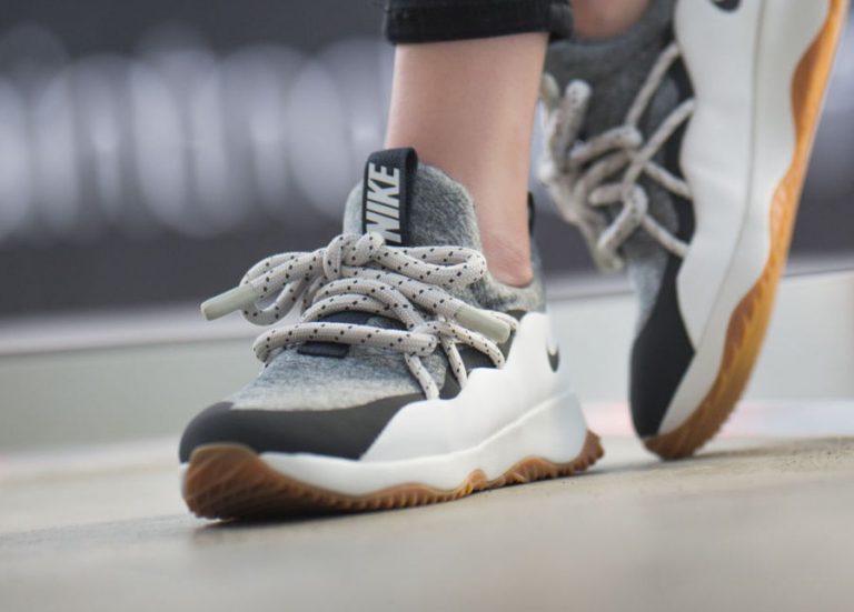 nike wmns city loop