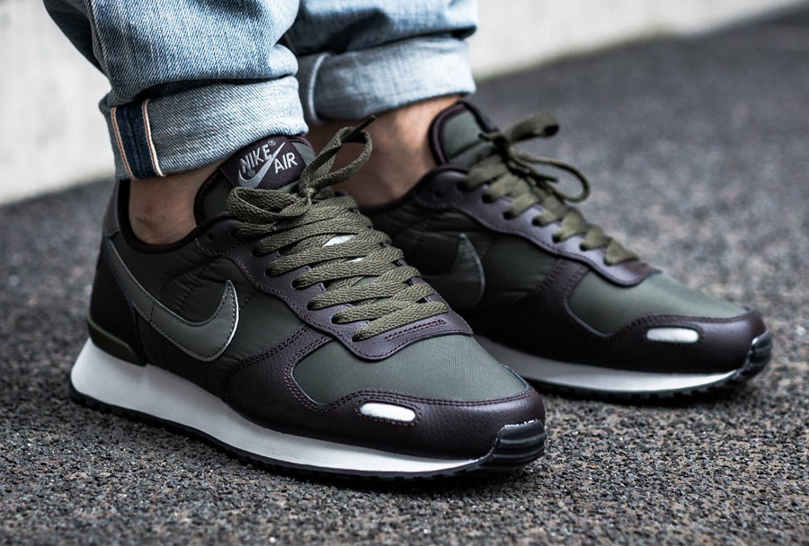 Nike Air Vortex 'Cargo Khaki' (vert kaki)