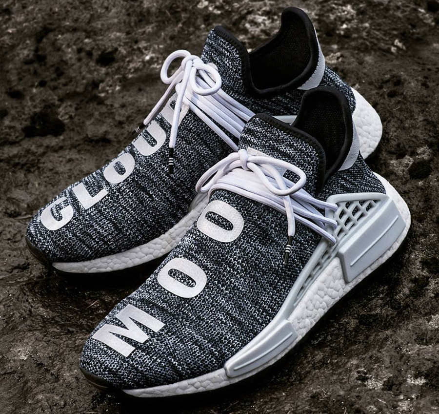 adidas nmd cloud moon