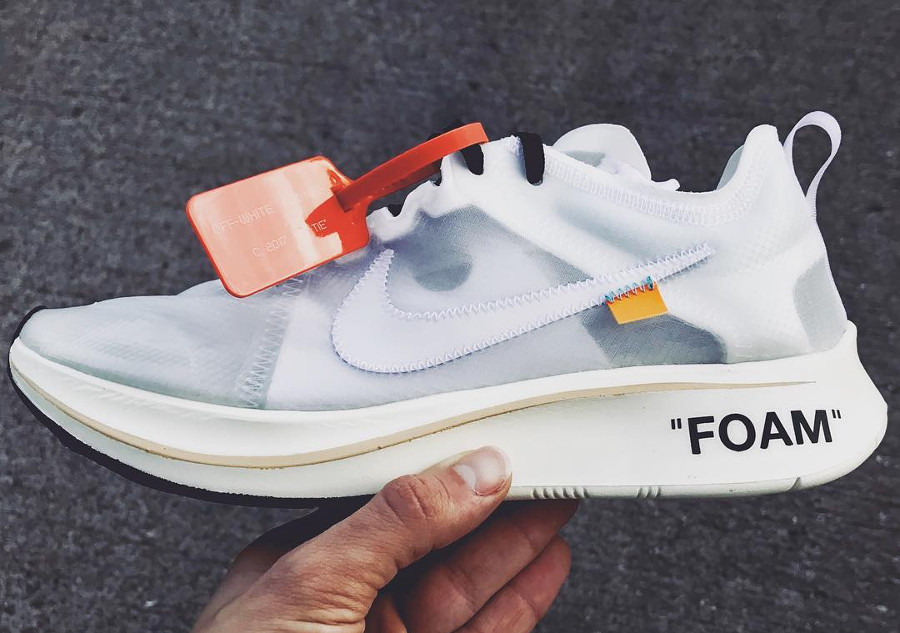 Off White x Nike Zoom Fly SP Foam Transparente