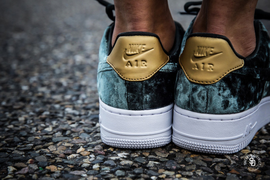 green velvet air force 1